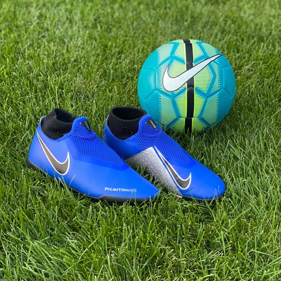 Nike Other - Nike PHANTOM VSN Elite Turf Soccer Cleats
